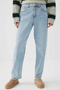 Le jean Muse coupe mom et taille haute