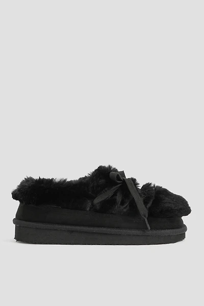 Ardene Lace Up Faux Fur Slippers in Black | Size 7.5 | Polyester/Faux Suede | Eco-Conscious