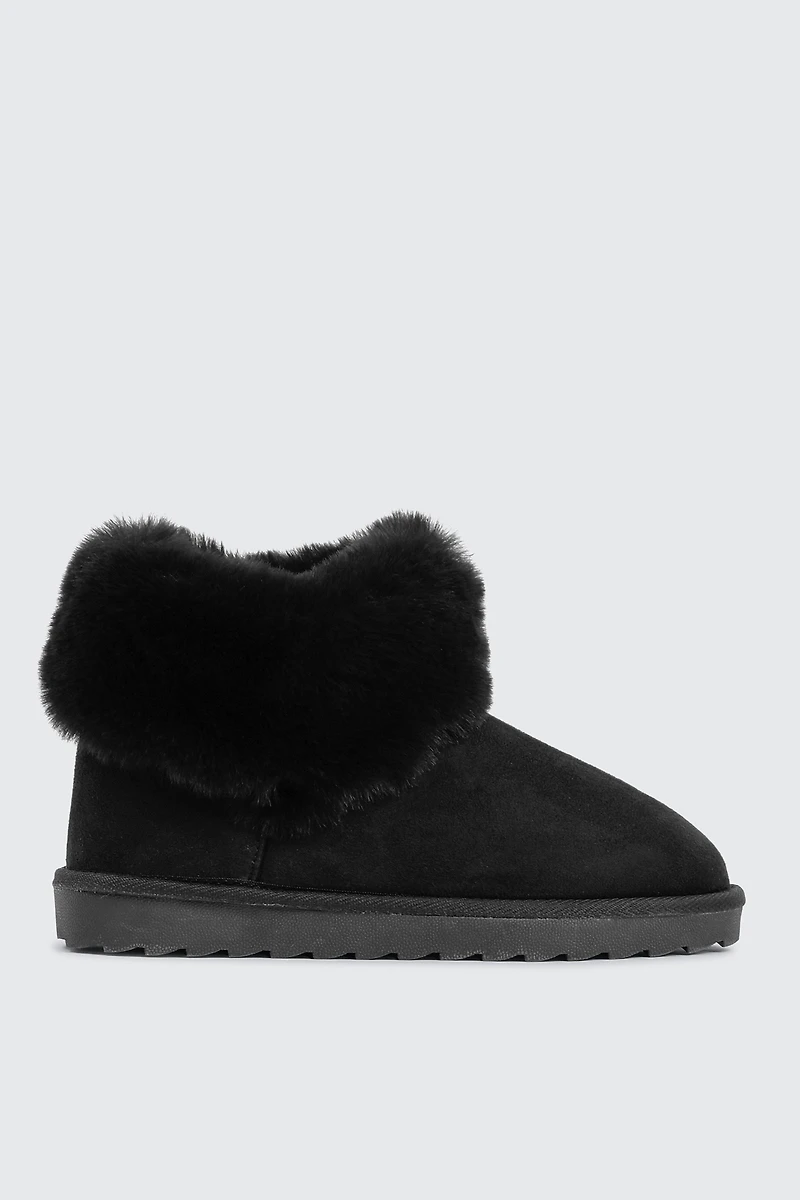 Ardene Faux Sheepskin Ankle Boots with Fur Trim in Black | Size | Faux Suede | Eco-Conscious