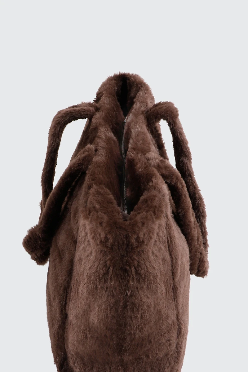 Grand sac fourre-tout en fausse fourrure