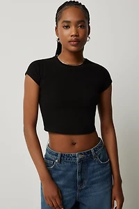 Ardene Ultra Crop Short Sleeve T-Shirt in Black | Size | Cotton/Elastane