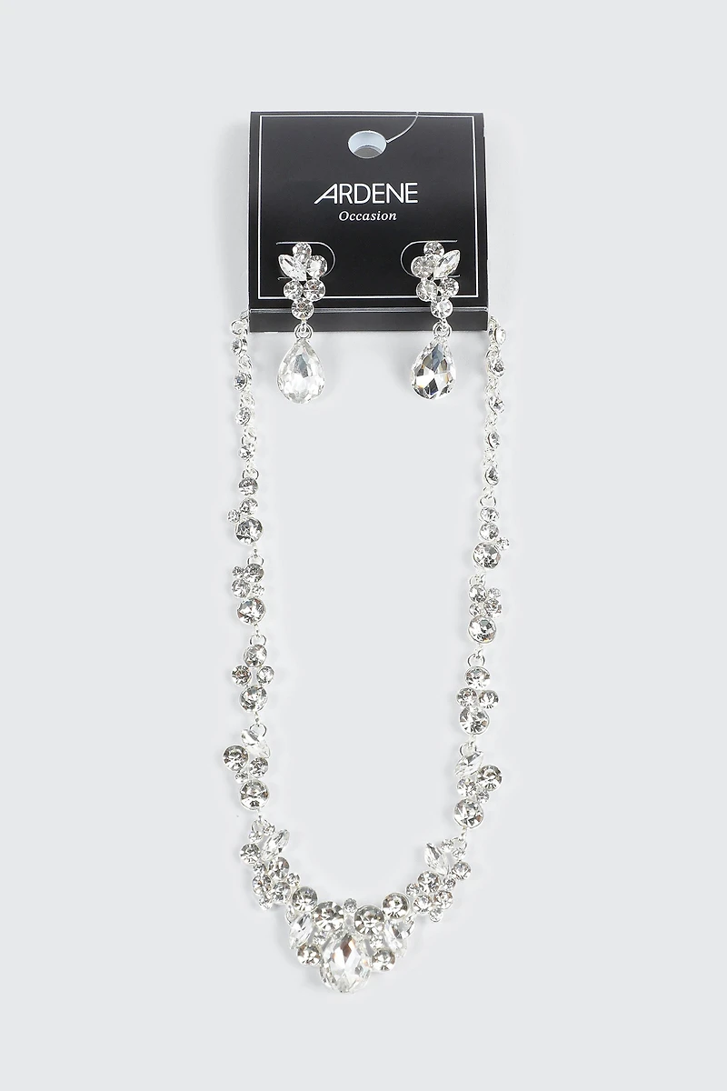 Ensemble collier et boucles d'oreilles à fleurs