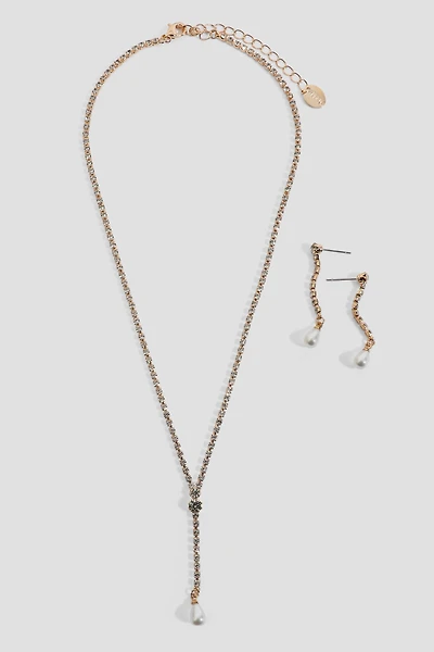 Ardene Y Shape Necklace and Earrings Set in Gold | Stainless Steel