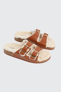 Sandales à boucles doublées en fausse fourrure