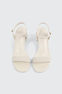 Sandales à talon bloc