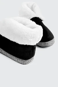 Pantoufles bottines à col replié