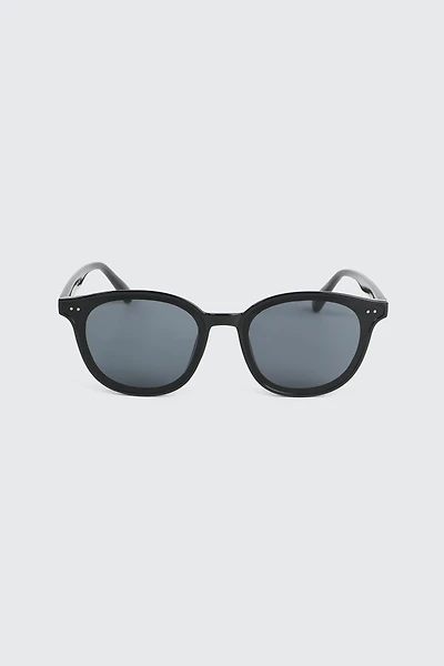 Ardene Cat Eye Sunglasses in Black