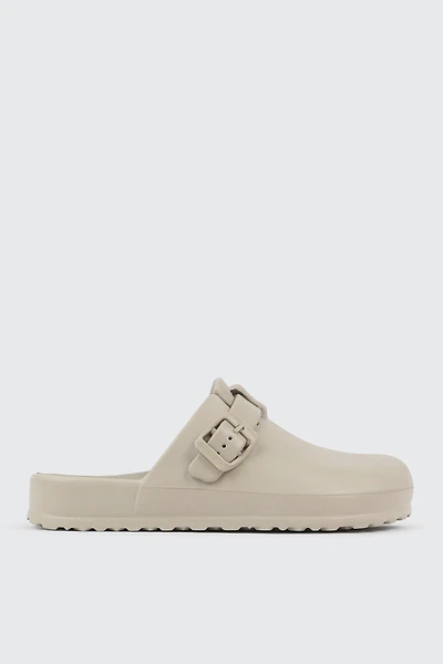 Ardene Clogs Sandals in Beige | Size 9