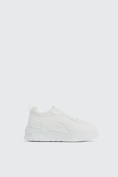 Ardene Kids Basketball Sneakers in White | Size