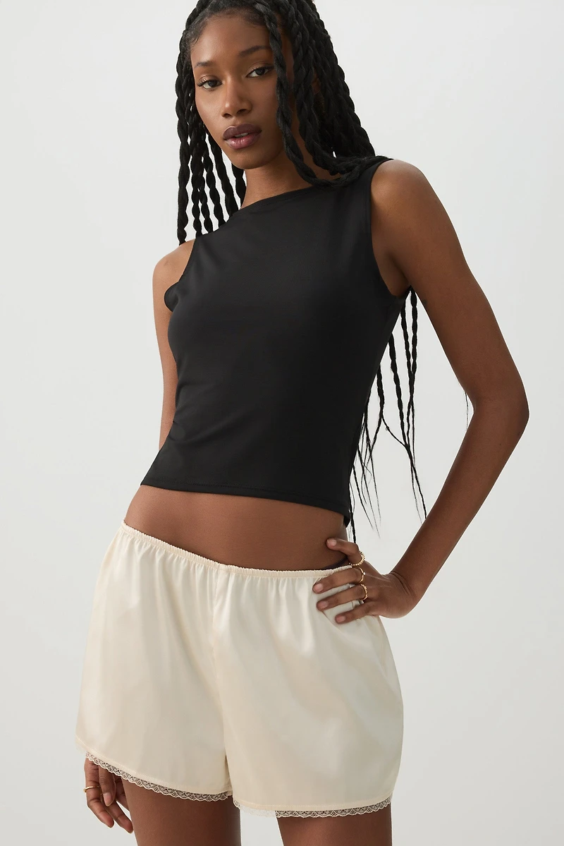 Short à taille mi-haute dentelle