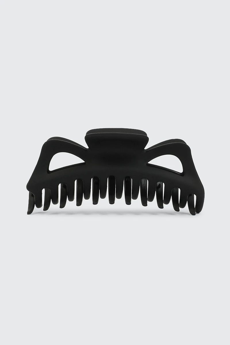 Ardene Large Hair Claw in Black | Eco-Conscious