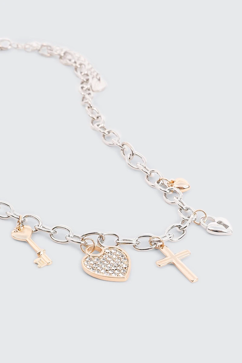 Collier à breloques