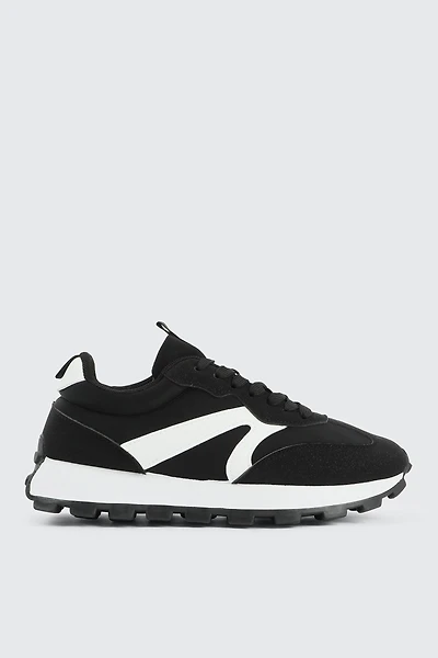 Ardene Contrast Sneakers in | Size | Faux Suede