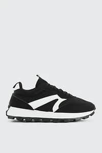 Ardene Contrast Sneakers in | Size | Faux Suede