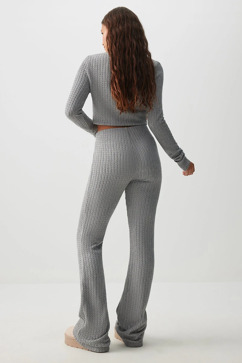 Pantalon évasé en tricot torsadé
