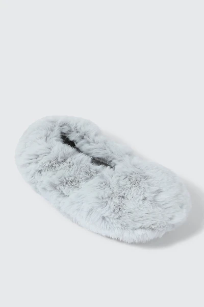 Ardene Faux Fur Slippers in Light | Size | Polyester