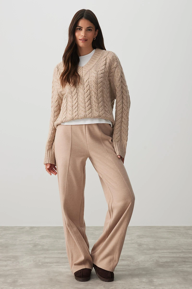 Chandail à col V en tricot torsad