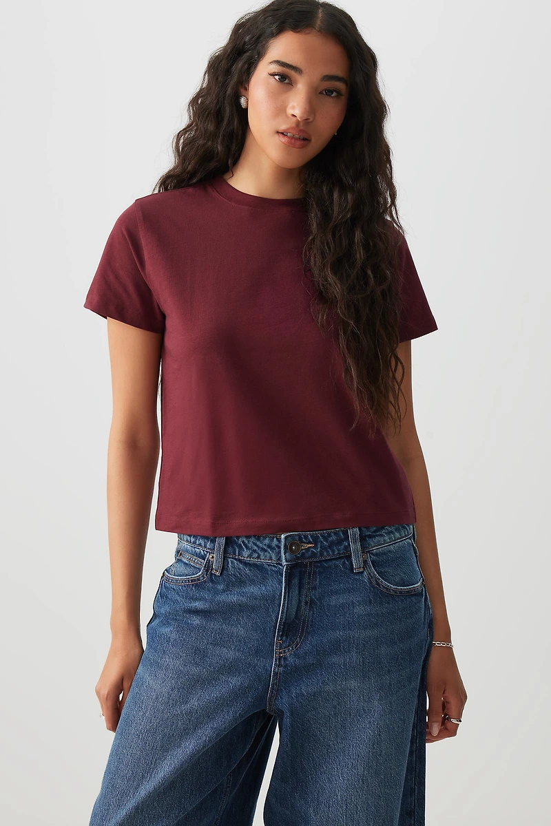 Ardene Basic Short T-Shirt in Burgundy | Size | Cotton/Elastane | Eco-Conscious