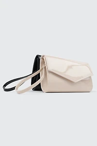 Sac de soirée en faux cuir verni