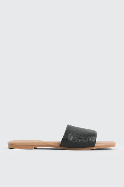 Ardene Puffy Strap Sandals in | Size | Faux Leather | Eco-Conscious