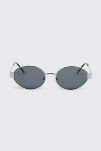 Ardene Oval Sunglasses in Silver