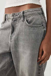 Le jean Untamed coupe ample et taille mi-haute