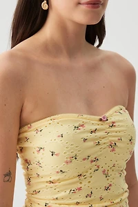 Haut tube fleuri à broderie anglaise