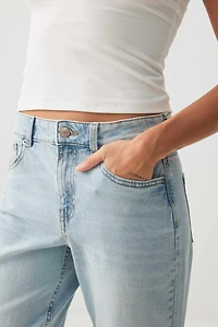 Le jean Muse coupe mom et taille haute