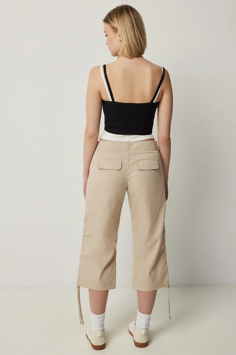 Pantalon capri à ourlet ajustable