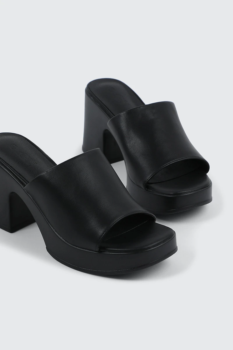 Sandales à glissière plateformes