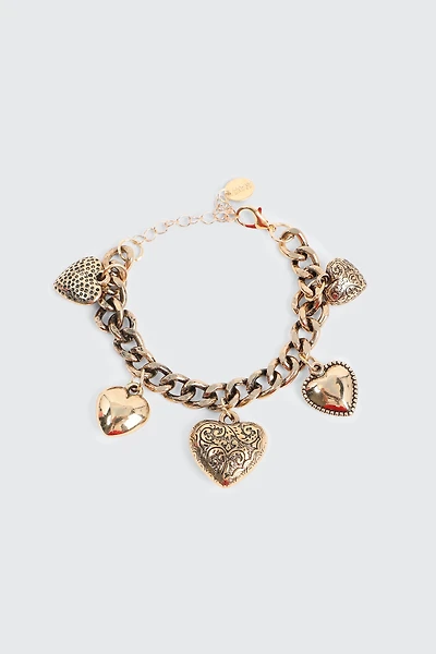 Ardene Chunky Heart Charm Bracelet in Gold