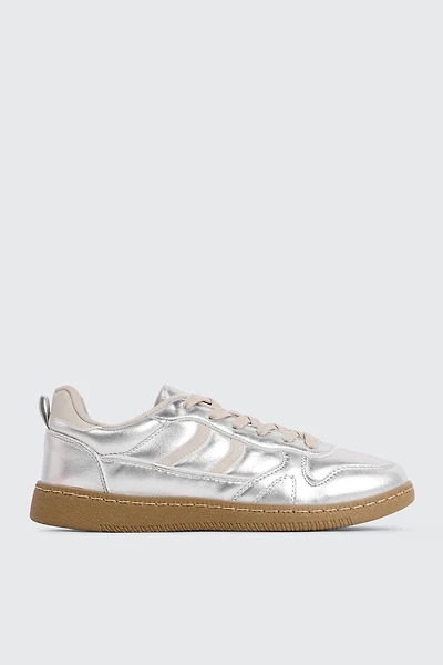 Ardene Faux suede & Metallic Sneakers in Silver | Size