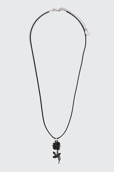Ardene Cord Necklace with Flower Pendant in Black