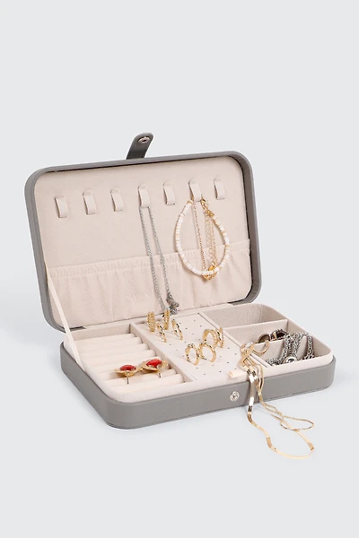 Ardene Jewelry Box in Grey | Faux Leather