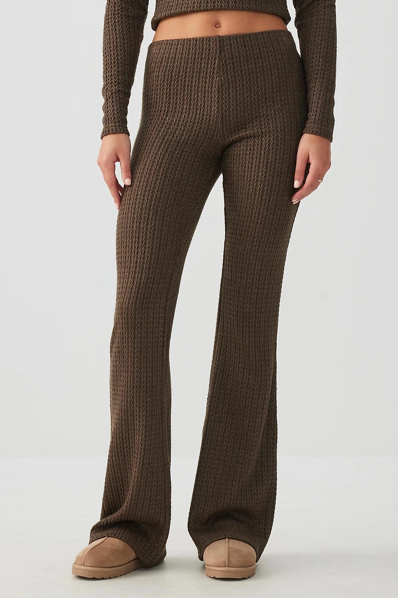 Pantalon évasé en tricot torsadé
