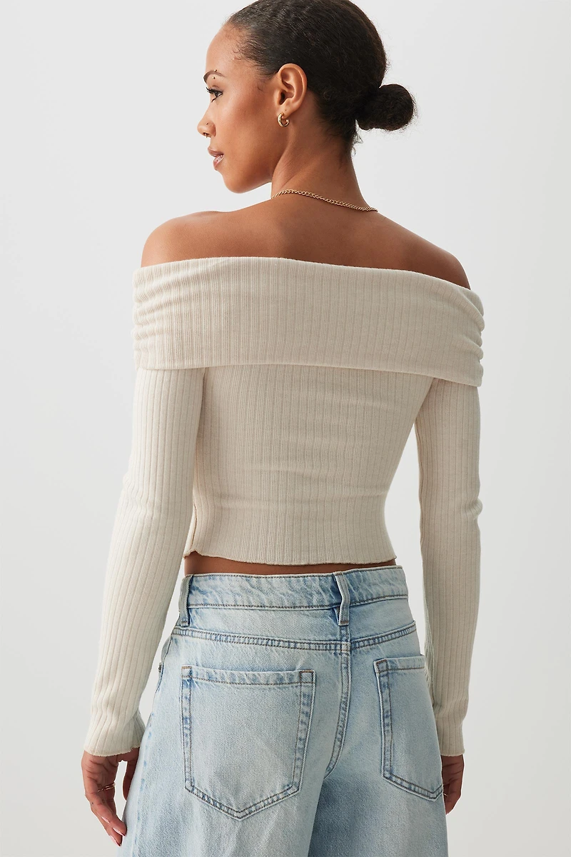 Haut à manches longues et épaules dénudées