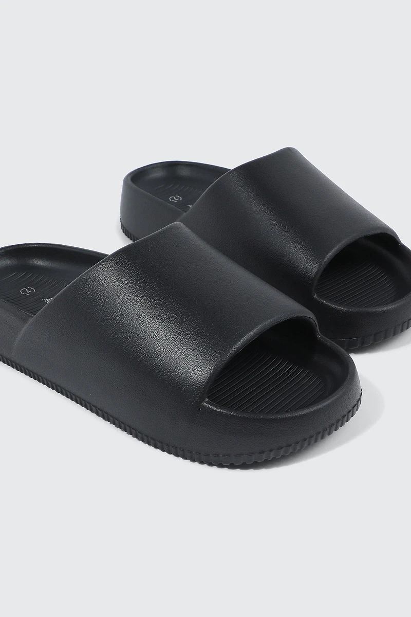 Glissières légères de piscine