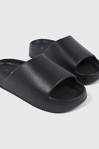 Glissières légères de piscine