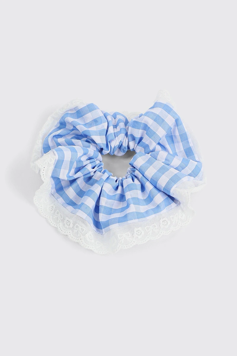 Ardene Lace Trim Gingham Scrunchie in Light Blue