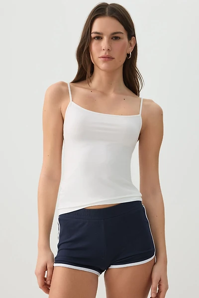 Camisole à bretelles ajustables très douce Basic