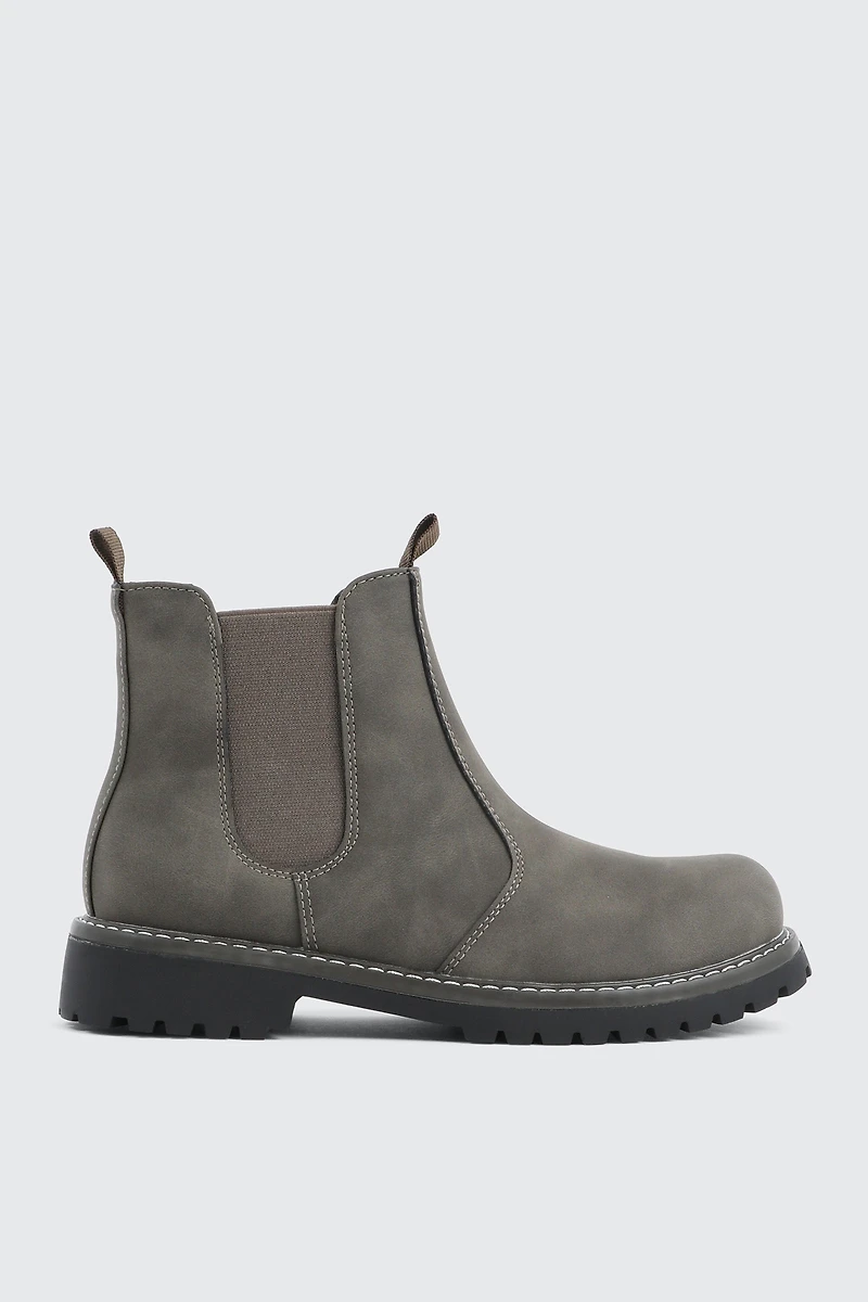 Ardene Chelsea Boots in Khaki | Size