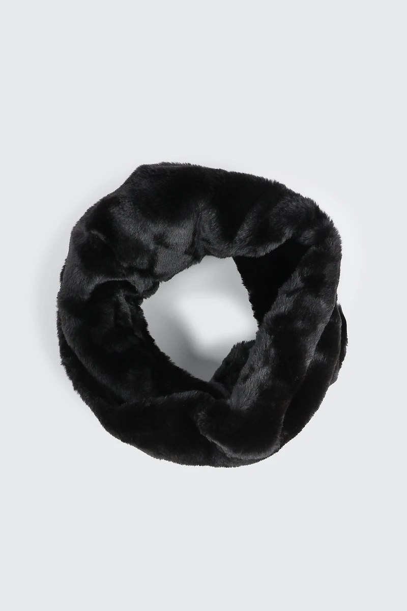 Ardene Faux Fur Crossover Snood in Black | Polyester