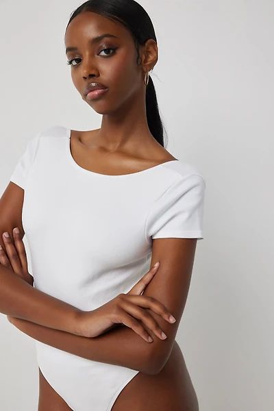Ardene Open Back Seamless Bodysuit in White | Size Medium | Nylon/Spandex