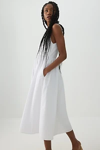 Robe midi à encolure carrée