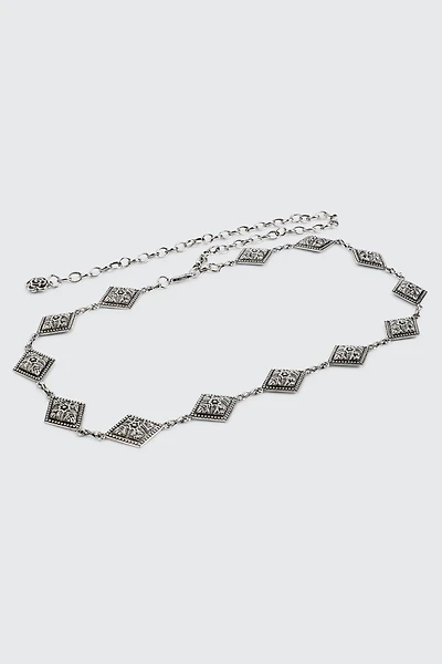 Ardene Embossed Diamond Chain Belt in Silver