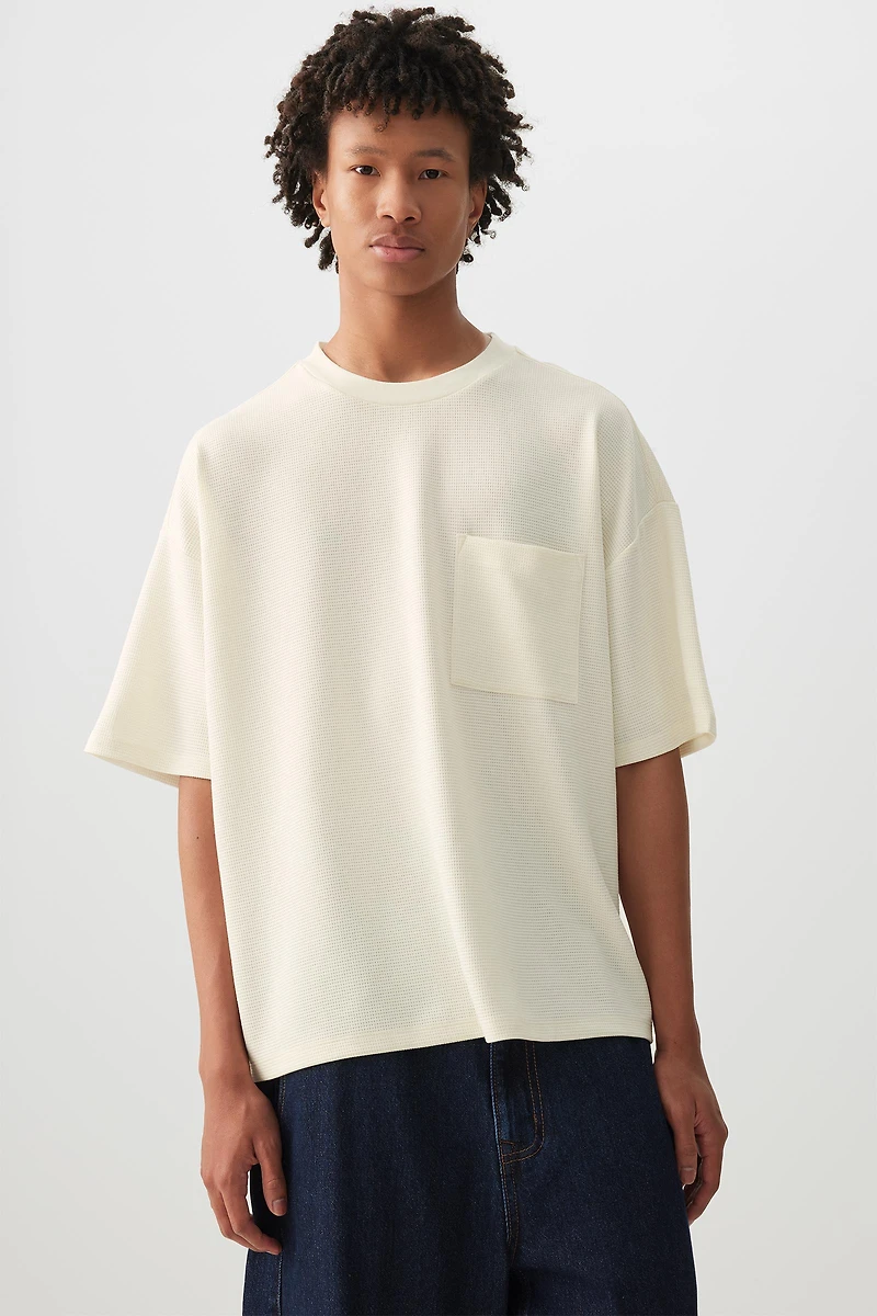 Ardene Man Waffle Knit Boxy T-Shirt For Men in Off-White | Size | Polyester/Elastane/Viscose