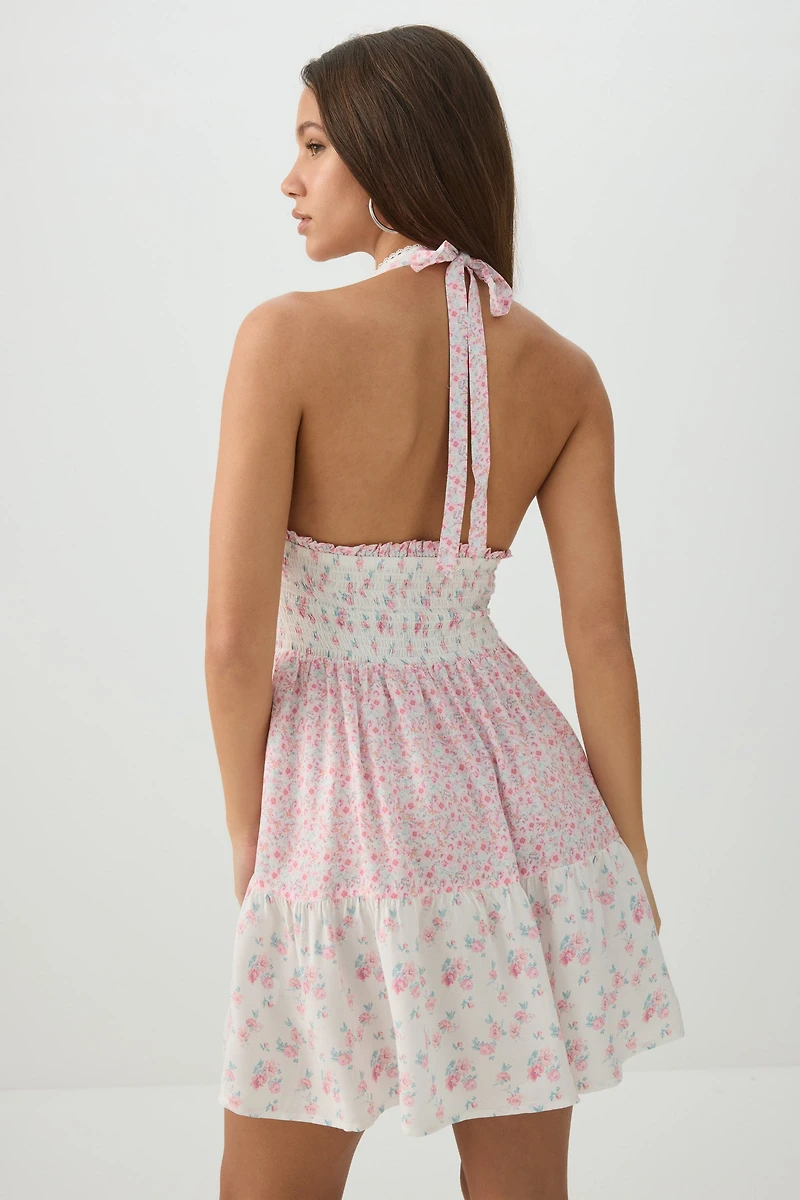 Robe courte licou fleurie