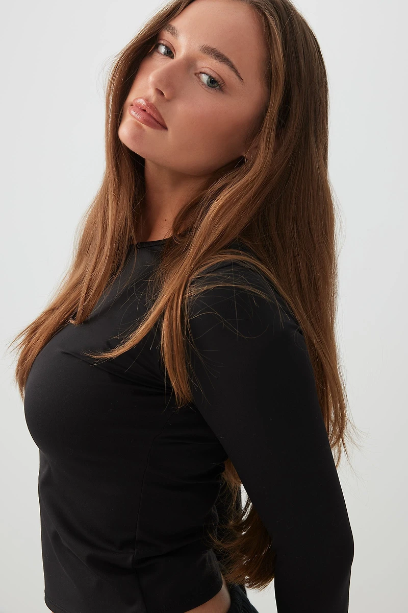 Haut ajusté à manches longues