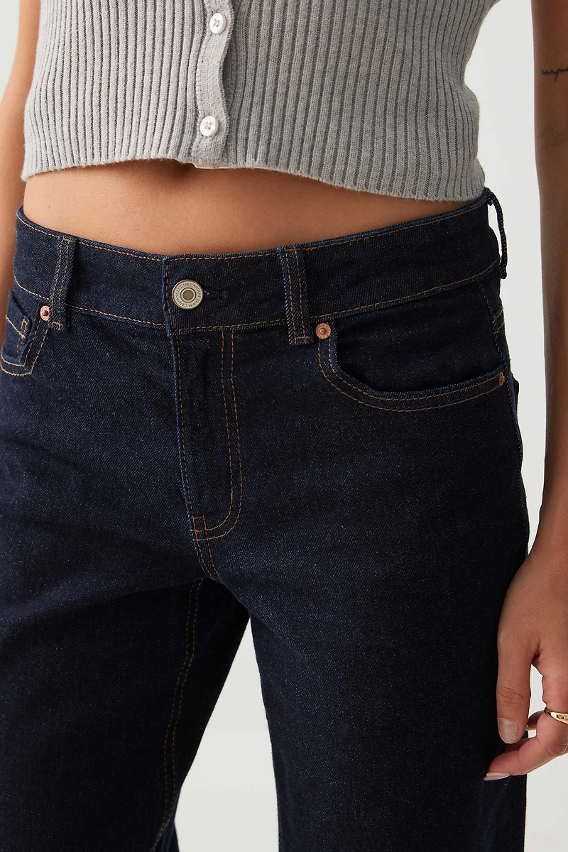 Le jean Era coupe droite à revers