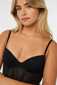 Haut corset en filet noir